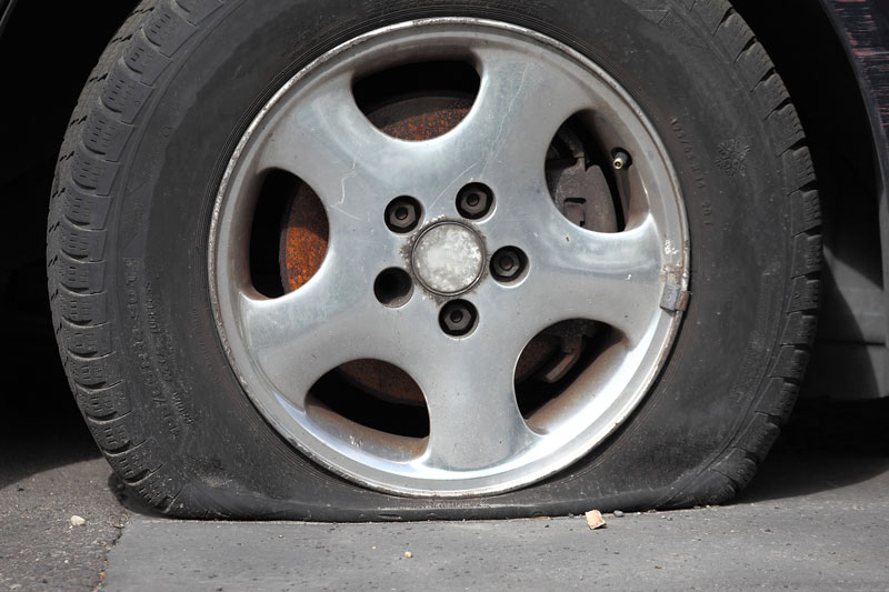 What to Do If Your Tire Pops on the Road